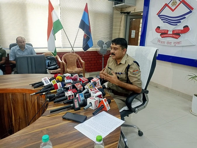 यूकेएसएसएससी परीक्षा में फर्जीवाड़ा: उत्तराखंड के उम्मीदवार ने किये तीन फर्जी आवेदन