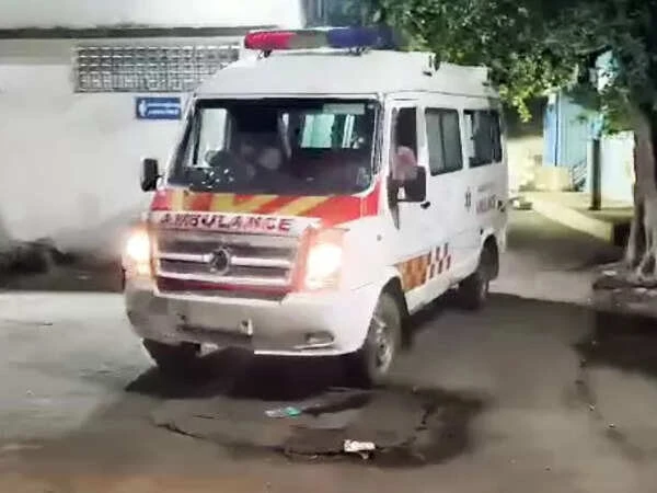 करूर भगदड़: पुलिस ने एंबुलेंस चालकों से पूछताछ शुरू की