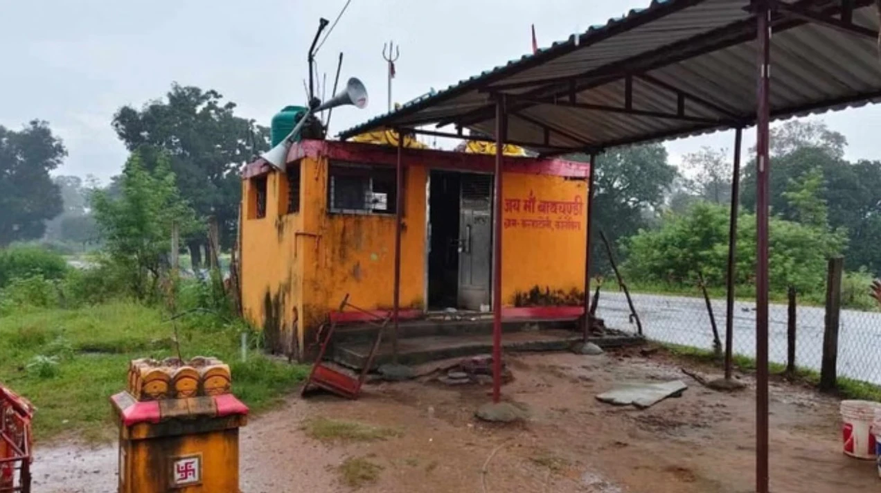 रांची: बाघचंडी मंदिर में तोड़फोड़, कोलेबिरा में भड़का जनाक्रोश