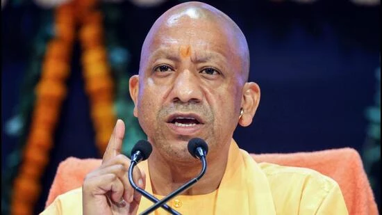 'त्योहारों पर न हो छापेमारी, बाजार में सक्रिय रहें अधिकारी', सीएम योगी ने दिए निर्देश