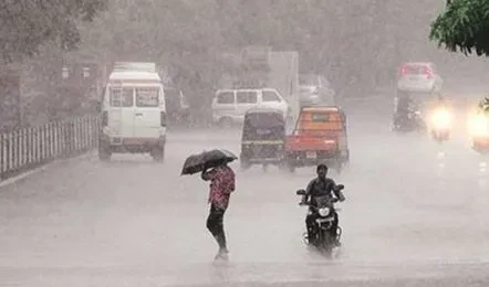 उत्तर प्रदेश में मानसून विदाई से पहले बारिश का जोर, पश्चिमी यूपी में ओलों की चेतावनी