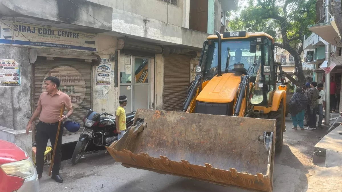 बरेली में अवैध संपत्तियों पर प्रशासन की सख्ती, बुलडोजर कार्रवाई की तैयारी