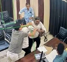 बीएसए कार्यालय में हमला: प्रधानाध्यापक बृजेन्द्र वर्मा को जिला जज कोर्ट से मिली जमानत