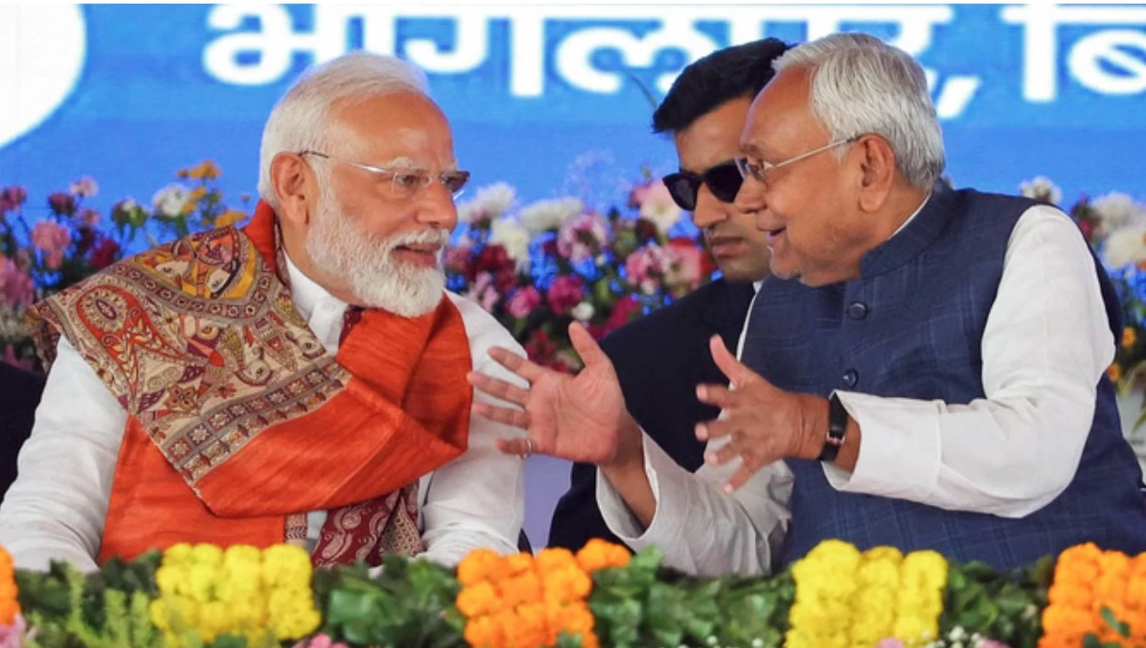 भाजपा का नया नारा: ‘25 से 30, हमारे दो भाई नरेंद्र और नीतीश’