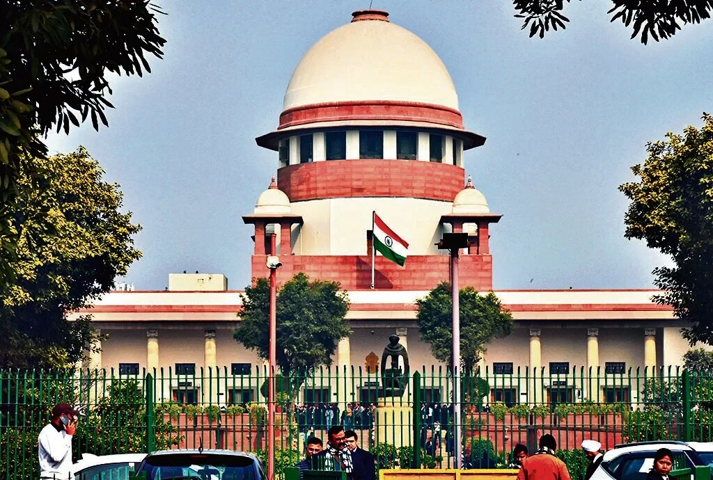 सुप्रीम कोर्ट ने चुनाव आयोग को 3.66 लाख हटाए गए मतदाताओं की जानकारी देने का निर्देश दिया