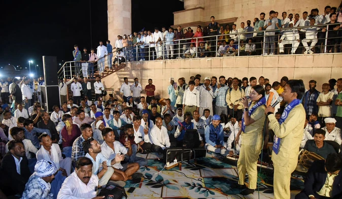 यूपी: बसपा की महारैली आज, बड़ी संख्या में लखनऊ पहुंचे कार्यकर्ता