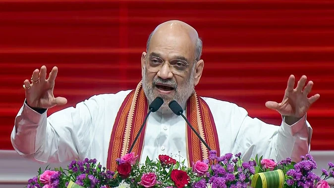 गृह मंत्री शाह की दो टूक- चुनाव आयोग के एसआईआर में हस्तक्षेप अस्वीकार्य
