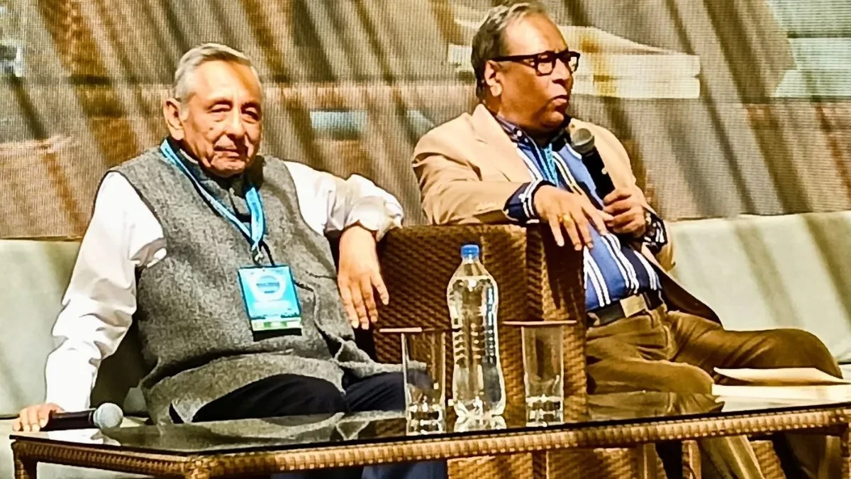 चिदंबरम के बाद मणिशंकर अय्यर का बयान: ऑपरेशन ब्लू स्टार में सेना की भूमिका पर सवाल