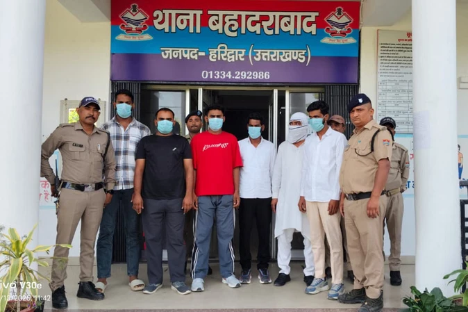 हरिद्वार में चौंकाने वाला मामला: पूर्व जिला पंचायत सदस्य ने खुद की हत्या की सुपारी दी, छह गिरफ्तार