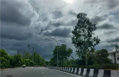 यूपी में मौसम ने दिखाई करवट, उरई में गर्मी और कानपुर में ठंडक