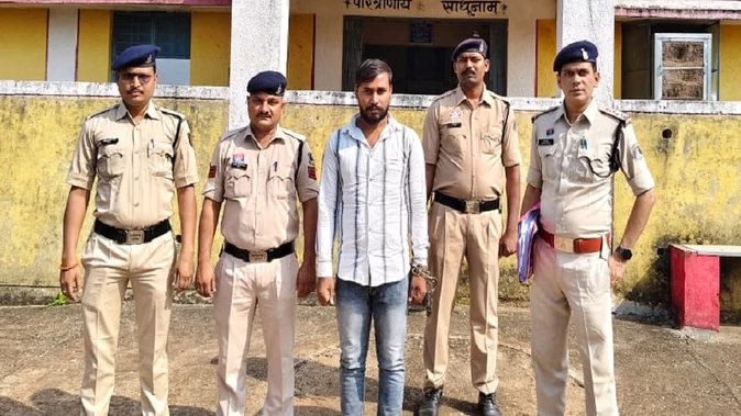 बालोद पुलिस ने पीएम-किसान योजना में साइबर ठगी करने वाले मास्टरमाइंड को किया गिरफ्तार