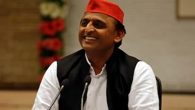 सपा में शामिल हुए कई नेता, अखिलेश ने भाजपा पर साधा निशाना
