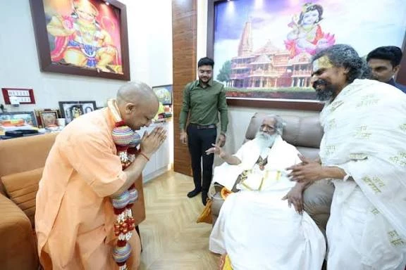 दीपावली का असली अर्थ है हर वर्ग तक खुशियों की रोशनी पहुंचाना: सीएम योगी