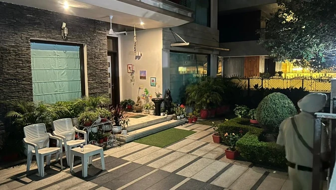सीबीआई और विजिलेंस ब्यूरो ने डीआईजी भुल्लर के ठिकानों पर मारा छापा