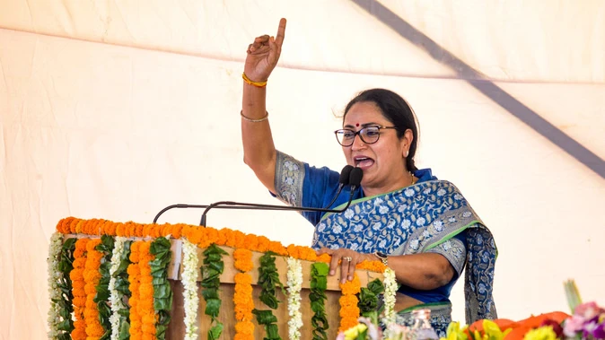 दिल्ली सरकार ने महिलाओं को नाइट शिफ्ट में काम की दी अनुमति