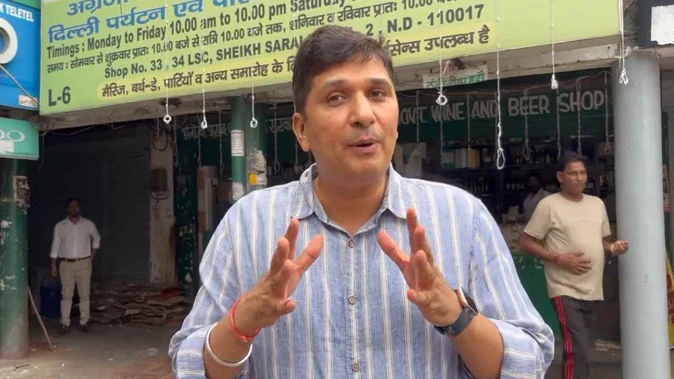 छठ पर छिड़ी सियासत: आप नेता बोले- भाजपा ने पवित्र पर्व पर भी शराब के ठेके खोले