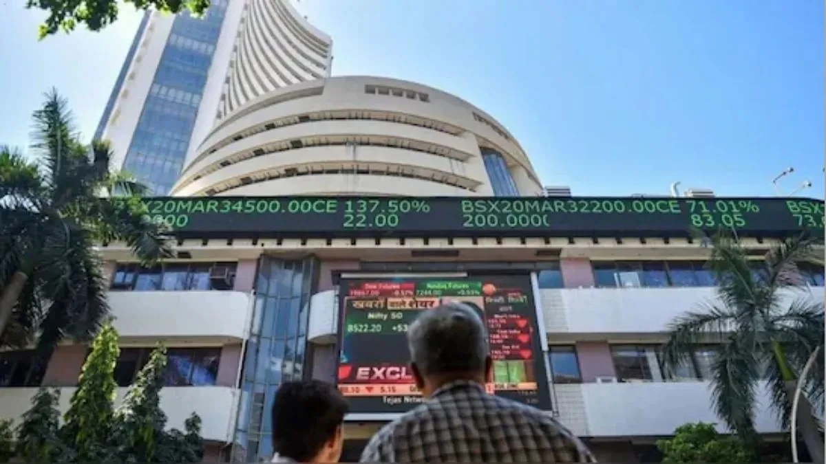 मंथली एक्सपायरी से पहले शेयर बाजार में जबरदस्त तेजी, सेंसेक्स 551 अंक चढ़ा, निफ्टी 25,966 पर बंद