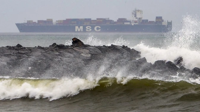 चक्रवात मोंथा का प्रकोप: आंध्र में दो की मौत, डेढ़ लाख एकड़ फसल बर्बाद, कई राज्यों में बारिश का अलर्ट