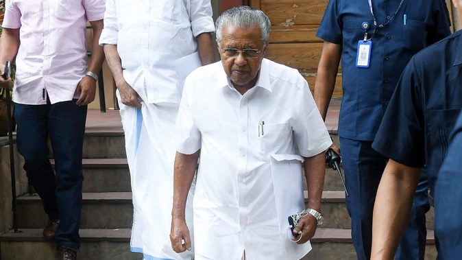 केरल बना देश का पहला राज्य जिसने समाप्त की अत्यधिक गरीबी: सीएम विजयन