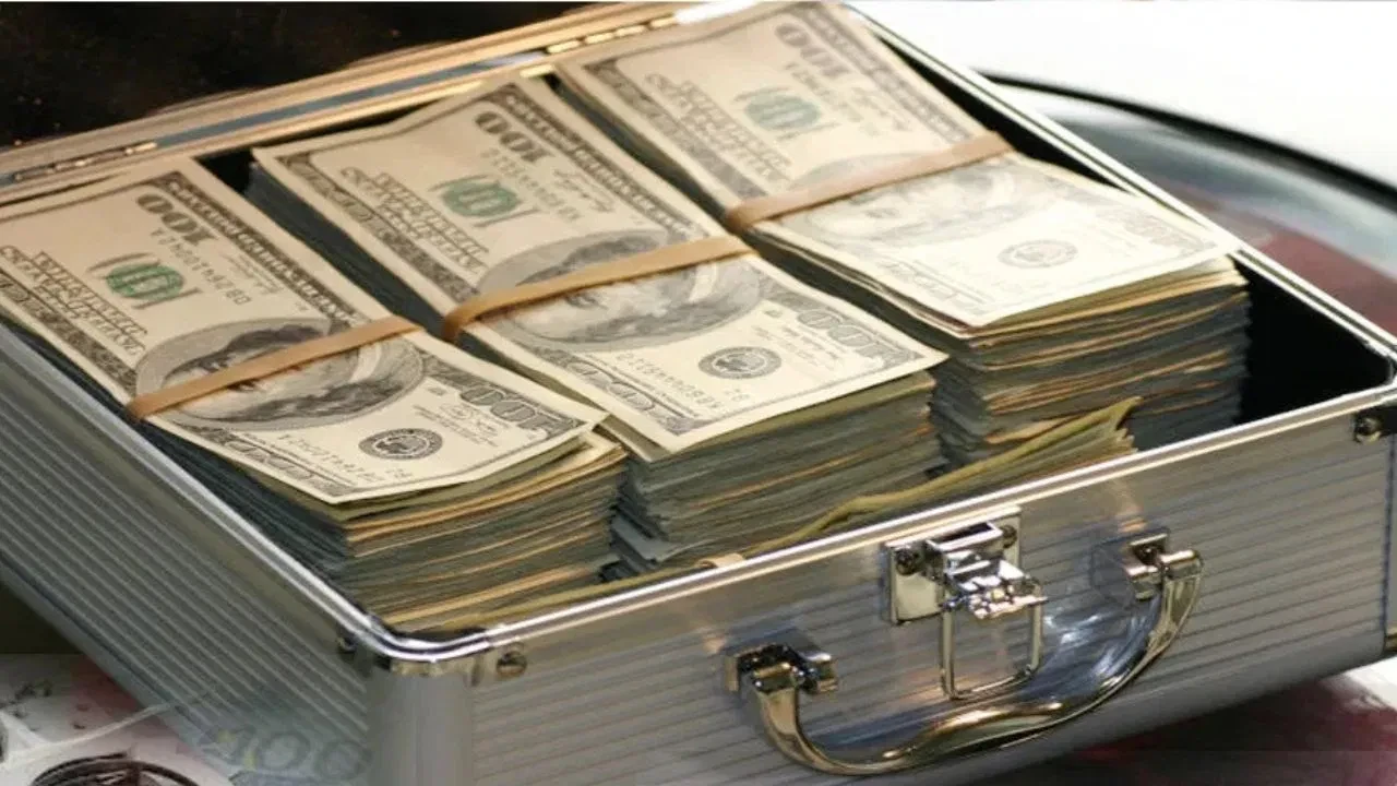 अमेरिका में 4,000 करोड़ रुपये का वित्तीय घोटाला, भारतीय मूल के सीईओ बंकिम ब्रह्मभट्ट पर आरोप