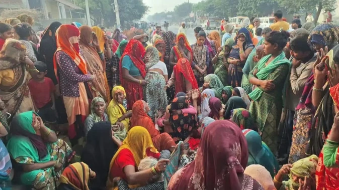 बुलंदशहर: खेलते-खेलते गहरे गड्ढे में गिरीं दो मासूम बहनें, 12 घंटे बाद मिले शव