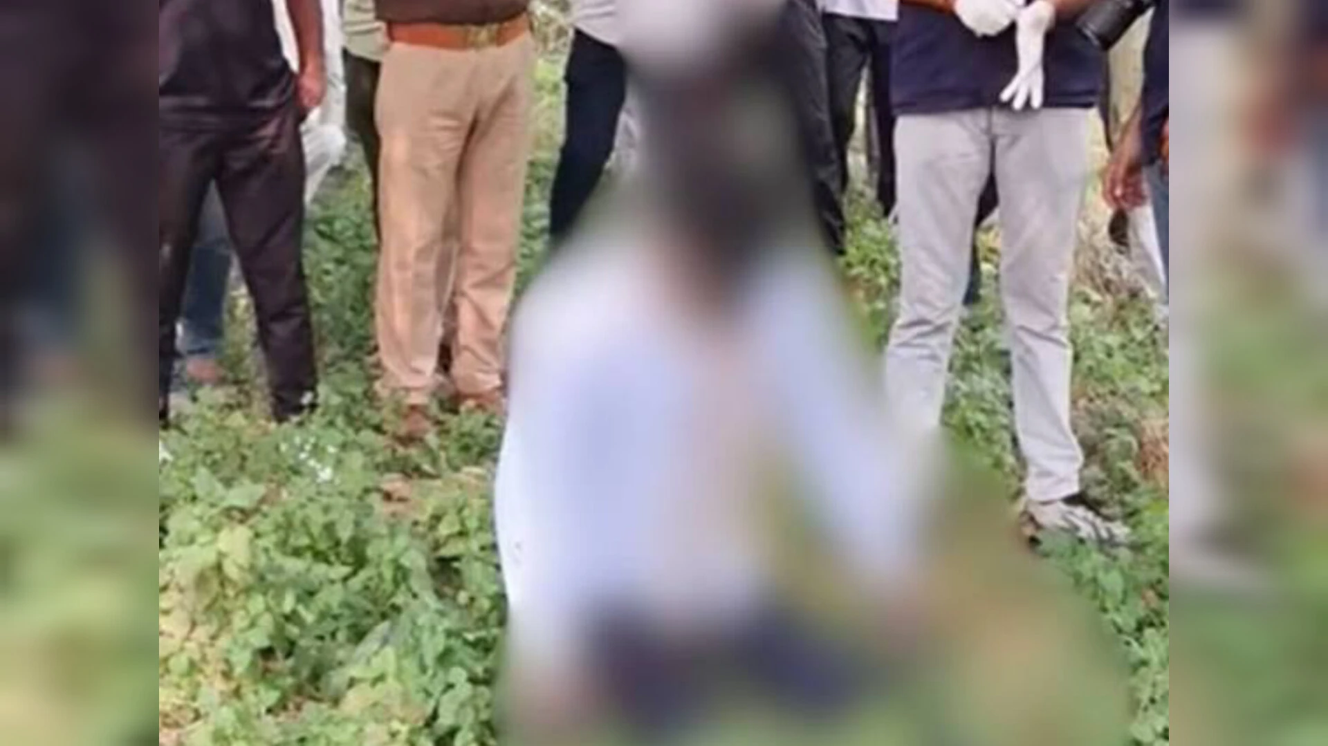 लापता युवक का शव पेड़ से लटका मिला, गांव में फैली सनसनी