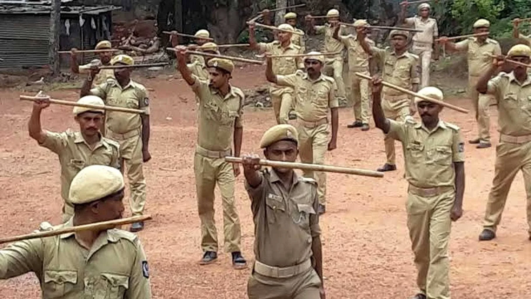 यूपी में 45 हजार होमगार्ड की भर्ती को हरी झंडी, शासनादेश जारी