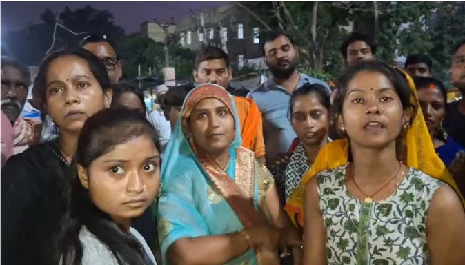 सासाराम रोड शो में मचा बवाल, पवन सिंह के रोड शो के दौरान राजद समर्थकों का विरोध