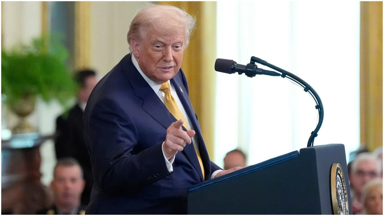 ट्रंप बोले: मैंने रोका भारत-पाक युद्ध, अब आठ विमानों के गिराए जाने का किया दावा