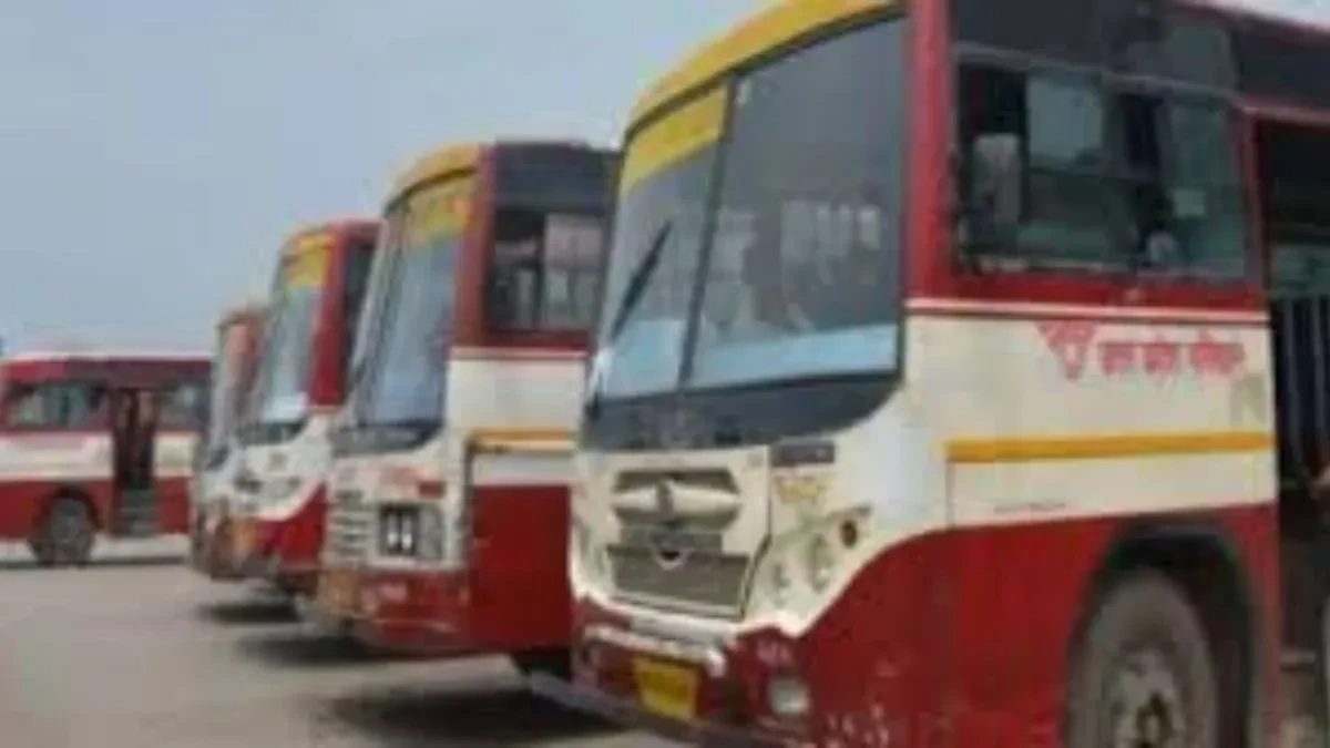 वाराणसी-लखनऊ रूट पर रोडवेज बसों के किराए में 13 रुपये की बढ़ोतरी