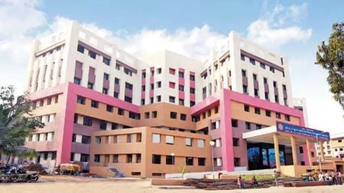 मुंबई: आरएन कूपर अस्पताल में डॉक्टरों पर हमला, मृत मरीज के रिश्तेदार ने किया हमला