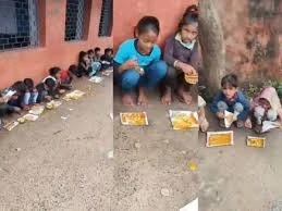 श्योपुर स्कूल में बच्चों को अखबार पर मिड-डे मील परोसने का मामला, राहुल गांधी ने उठाया सवाल