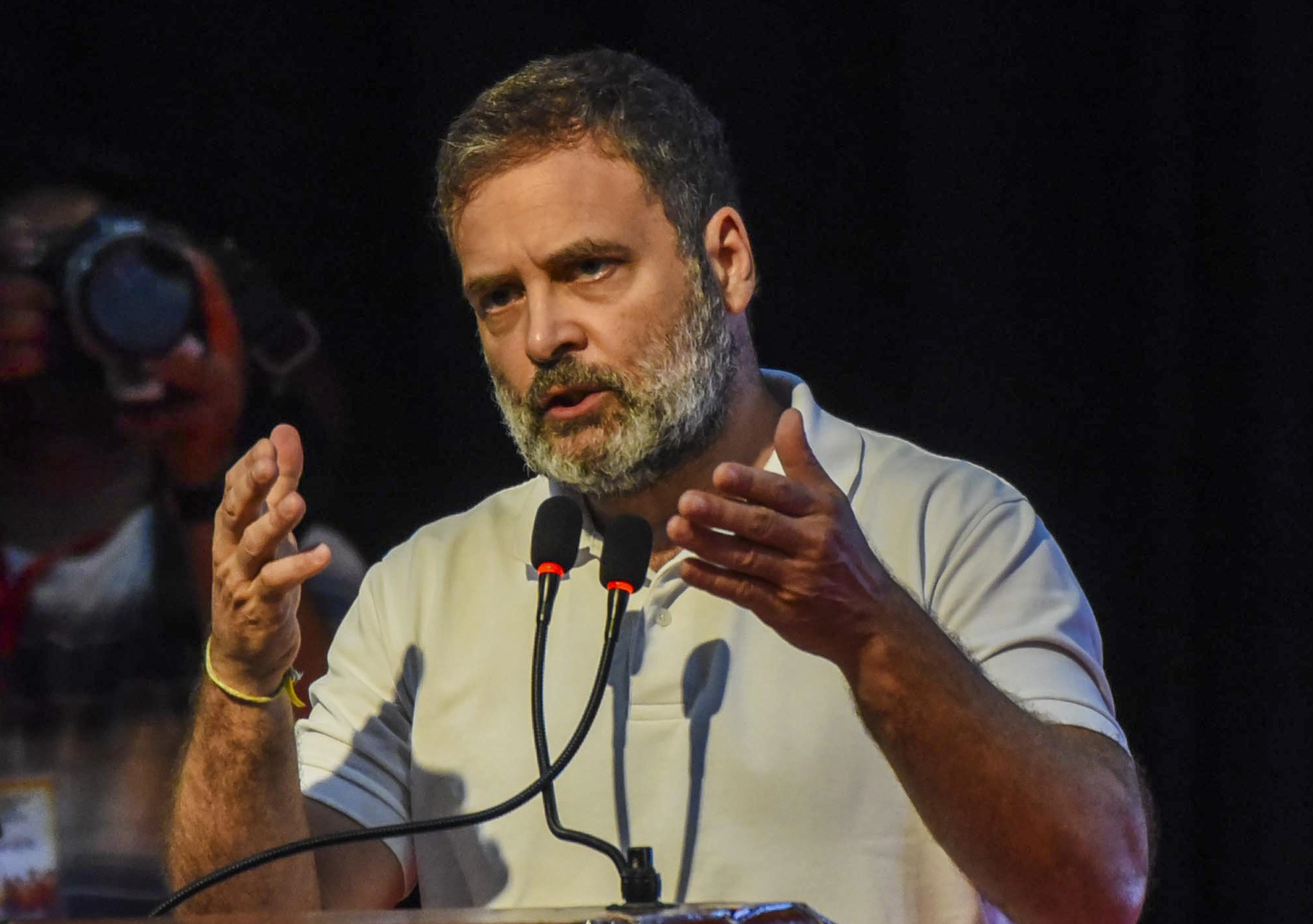 राहुल गांधी ने नीतीश सरकार पर हमला बोला, कहा- युवा ही बिहार का भविष्य बदलेंगे