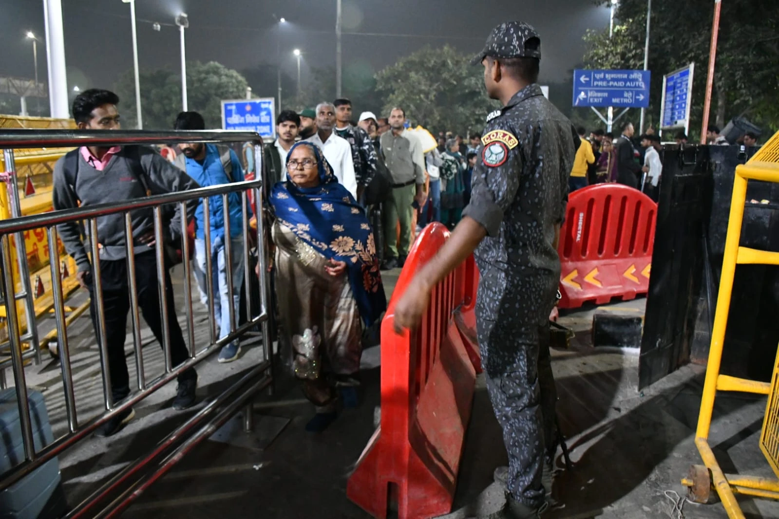 दिल्ली: धमाके में 11 लोगों के मरने की पुष्टि, 30 से अधिक घायल