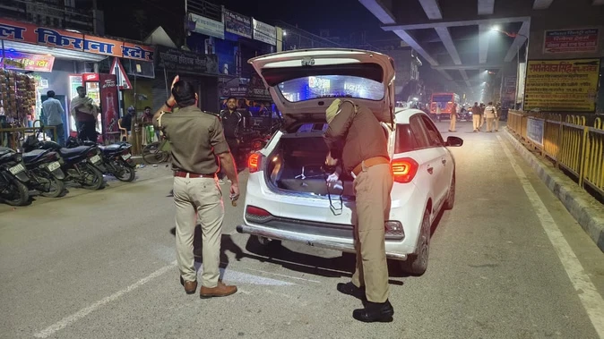 दिल्ली धमाके के बाद यूपी में हाई अलर्ट, राम मंदिर की सुरक्षा बढ़ाई