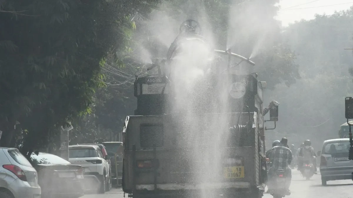 दिल्ली-एनसीआर की हवा खतरनाक, BS-3/BS-4 वाहनों पर रोक लागू