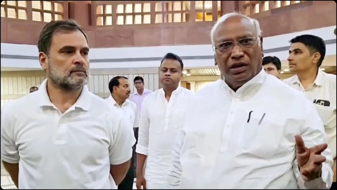 उत्तराखंड कांग्रेस में असंतोष, नेता बोले- हाईकमान से मुलाकात जरूरी