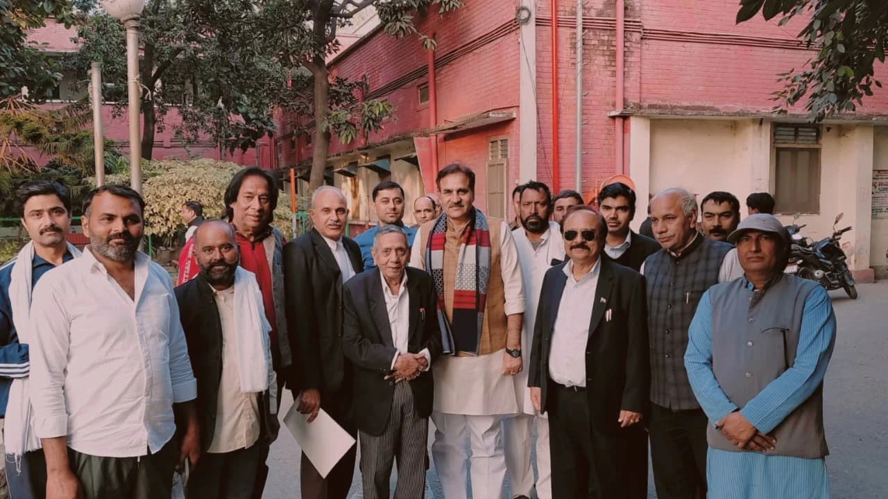 पूर्व विधायक उमेश मलिक समेत आठ आरोपी बरी