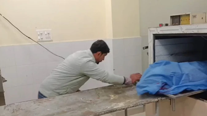 फगवाड़ा-जालंधर हाईवे पर सड़क हादसा, एलपीयू छात्र की मौत; दो साथी घायल