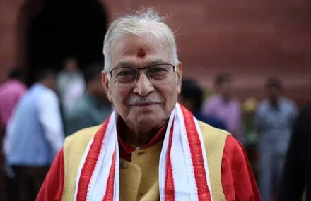 मुरली मनोहर जोशी का दावा: 'कभी चीन पर था तिब्बत का शासन, अहिंसा से होगा पुनरुत्थान'