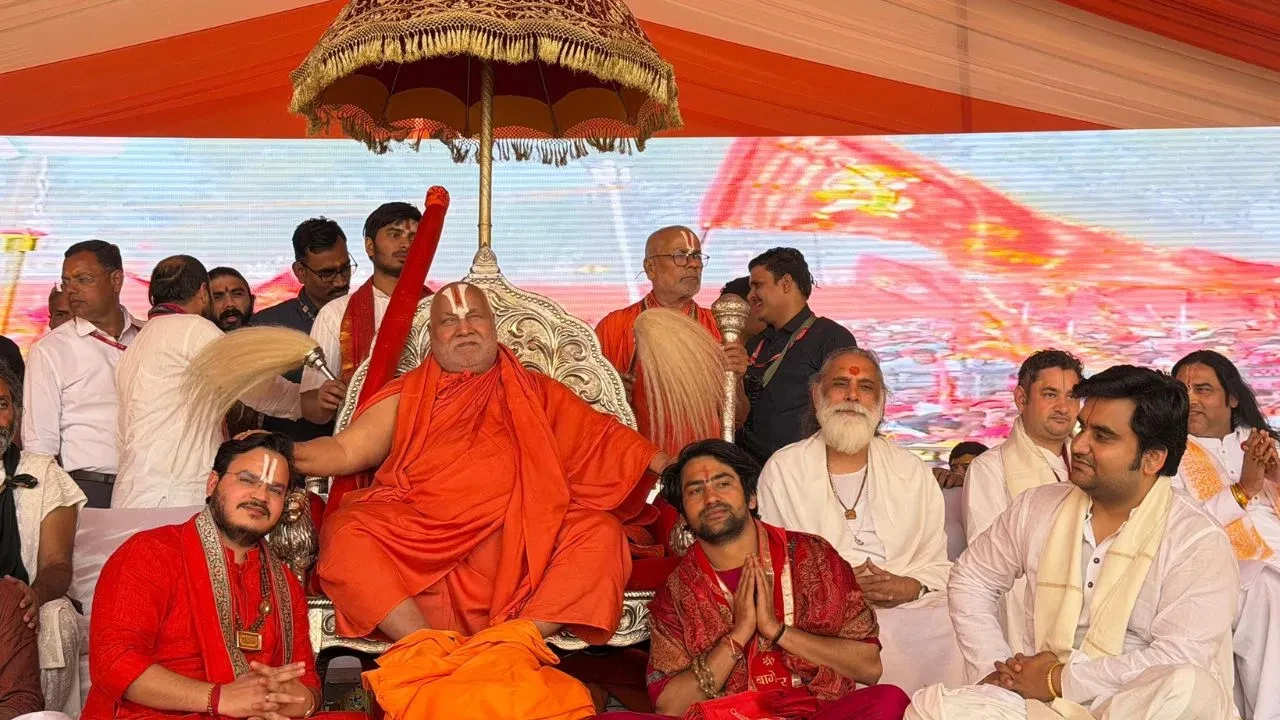 दिल्ली से कश्मीर तक हिंदू एकता पदयात्रा होगी, जगद्गुरु रामभद्राचार्य का ऐलान