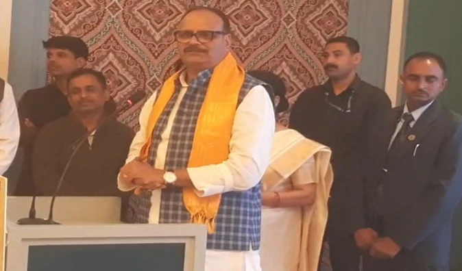 ब्रजेश पाठक का बयान: यूपी में सपा का हाल राजद जैसा, जनता भूली नहीं जंगलराज