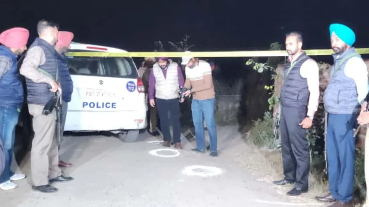 लुधियाना में पुलिस और आतंकियों के बीच मुठभेड़, दो आतंकी गंभीर, हथियार बरामद