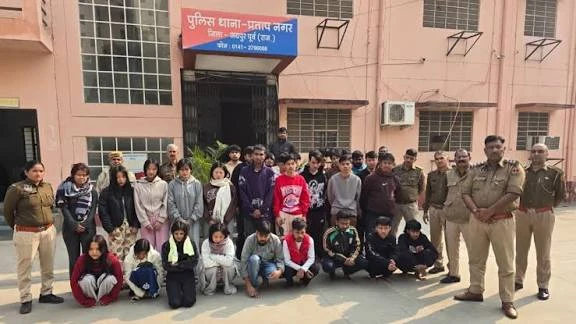 जयपुर में फर्जी अमेजन-एप्पल कॉल सेंटर का खुलासा, 60 लोग गिरफ्तार