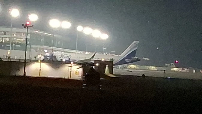 मुंबई से दून आ रही इंडिगो की फ्लाइट से टकराया पक्षी, सभी यात्री सुरक्षित