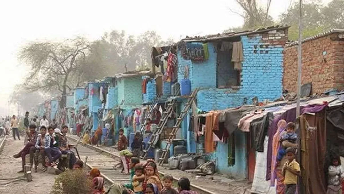 यूपी में घुसपैठियों की तलाश में बंगाल बना रोड़ा, नहीं दे रहे रिकॉर्ड