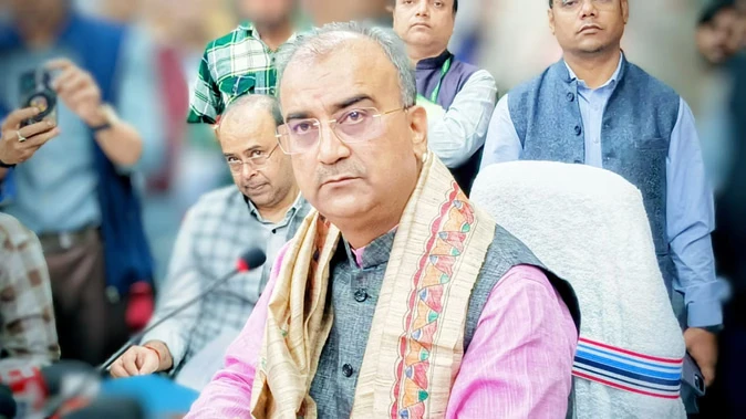 बिहार: स्वास्थ्य विभाग में चार महीने के अंदर 32 हजार पदों पर होगी बहाली- मंत्री मंगल पांडेय