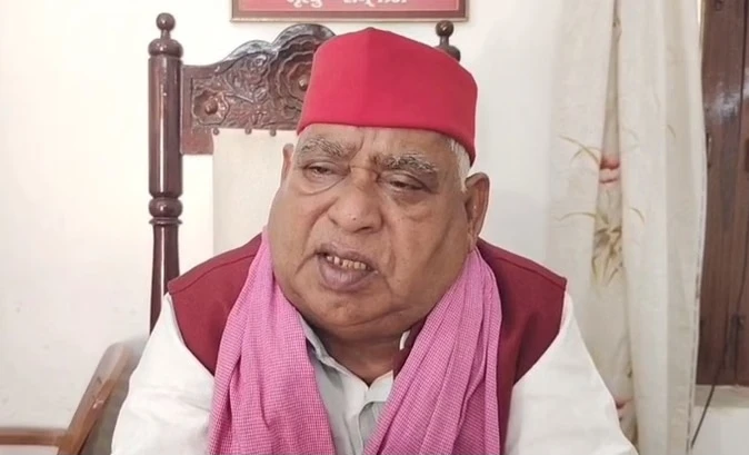 अवधेश बोले- दलित होने की वजह से ध्वजारोहण का निमंत्रण नहीं मिला; भाजपा ने दी प्रतिक्रिया