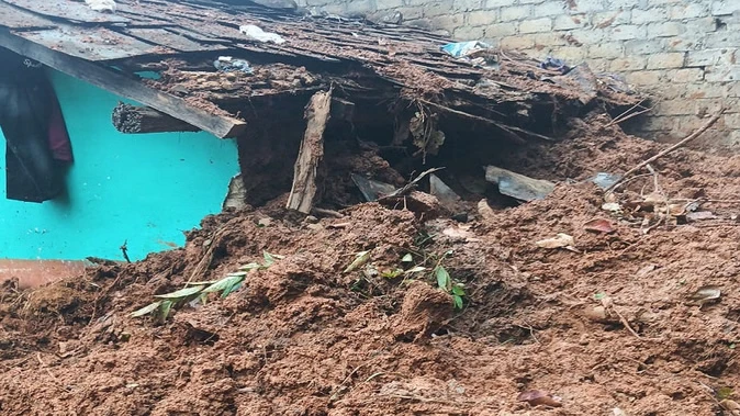 पिथौरागढ़ भूस्खलन हादसा: मकान गिरा, 22 वर्षीय युवक की मौत