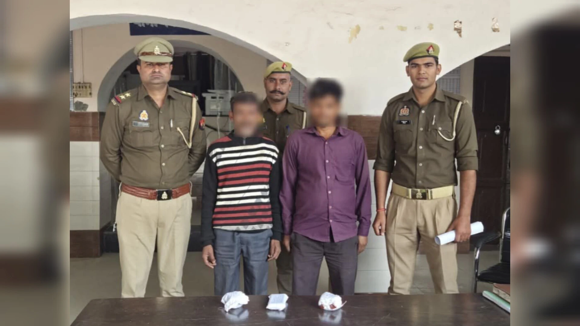 पुलिस ने दो नशा तस्करों को किया गिरफ्तार,  290 ग्राम चरस बरामद